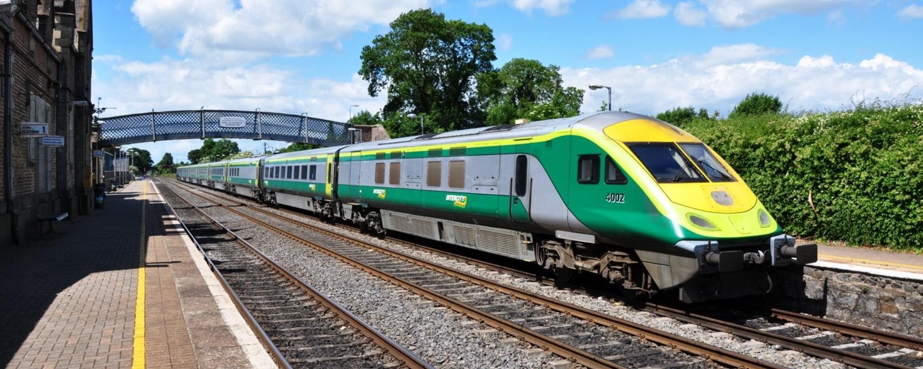 Ireland rail travel information Iarnród Éireann Irish Rail