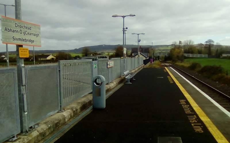 Sixmilebridge station