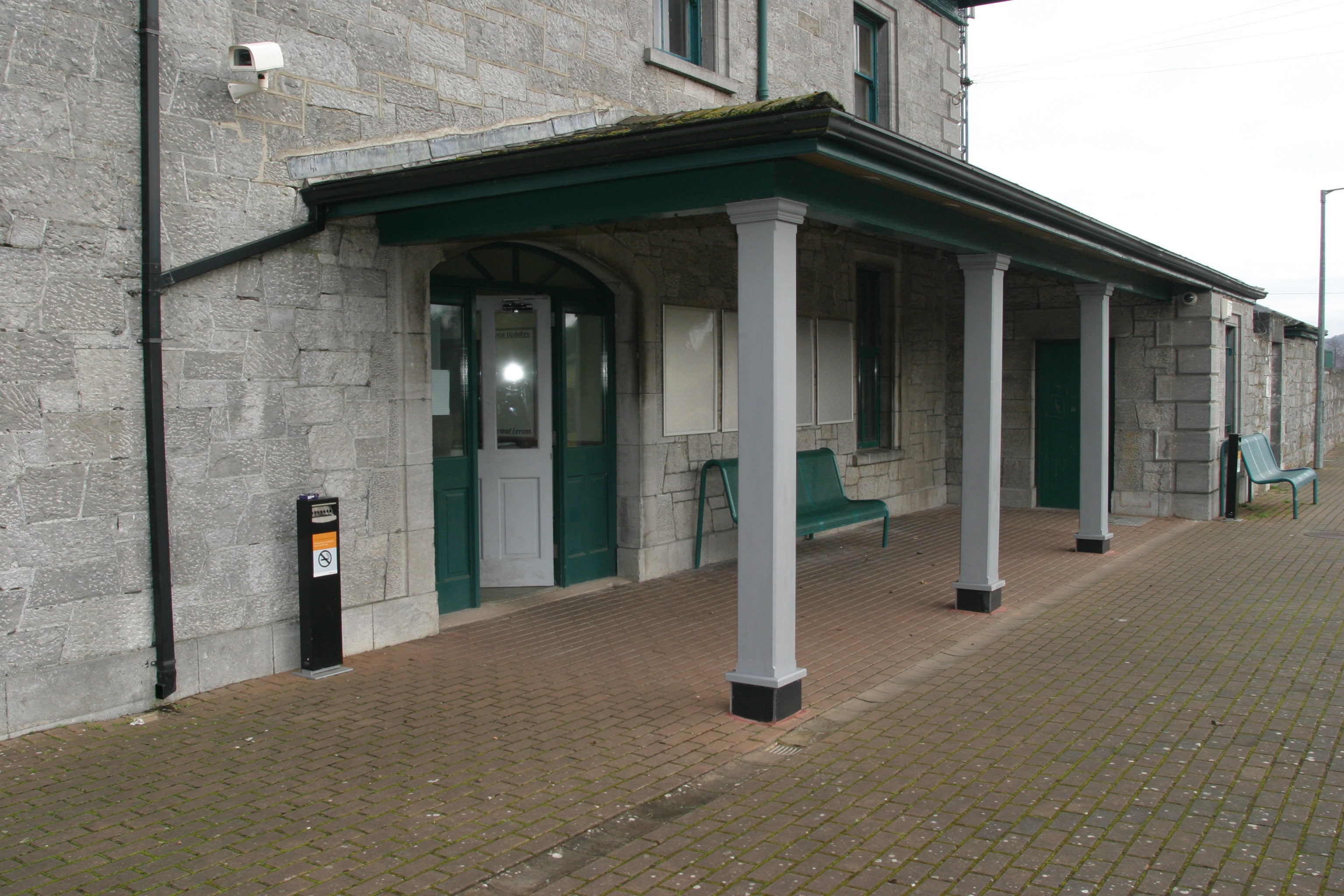 Clara station
