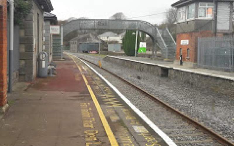 Carraig na Siúire station