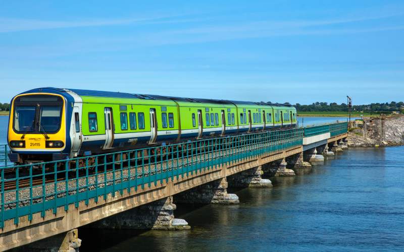 Mullach Íde station