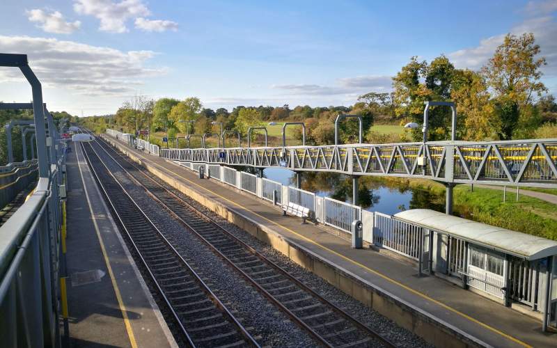 Léim an Bhradáin (Confaí) station