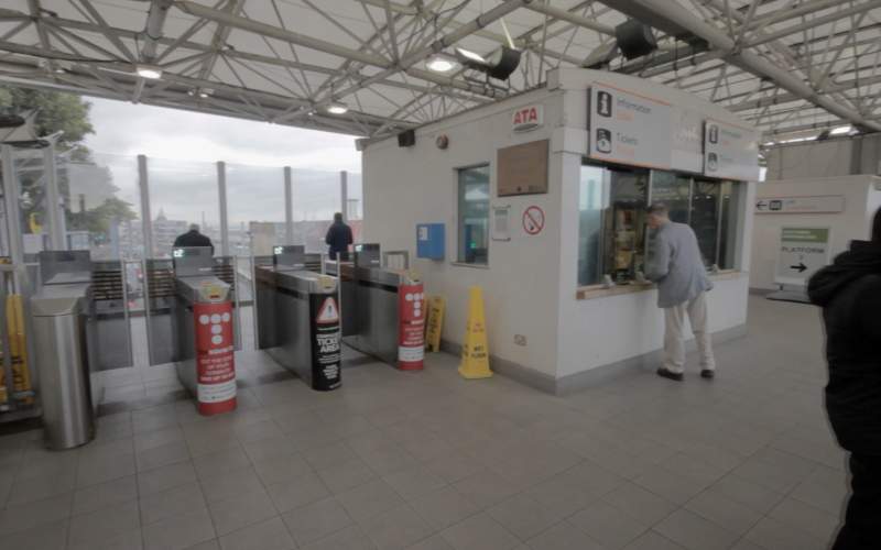 Dun Laoghaire (Mallin) station