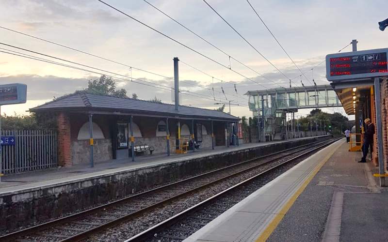 Cill Iníon Léinín station